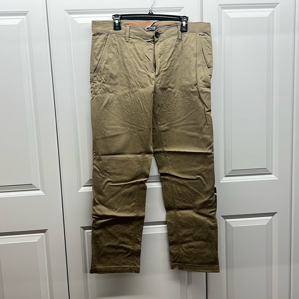 Urban Pipeline Max Flex Slim Straight Khaki Pants 34x30